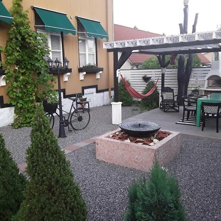 Mysig Takvaning Med Balkong Eskilstuna Dış mekan fotoğraf
